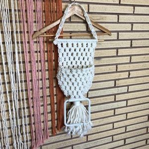 70's White Macramé Towel Hanger with Pocket Storage -  70's Bathroom - Boho Home